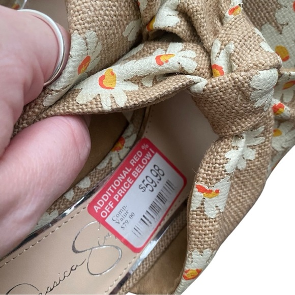 JESSICA SIMPSON Mayxie Burlap Daisy Flowers 3" Heel Sandals Size 8M - Picture 9 of 10